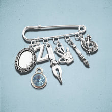 Load image into Gallery viewer, Artists Brooch Silver
