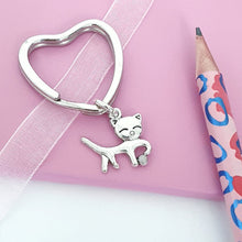 Load image into Gallery viewer, Cat Keyring Silver
