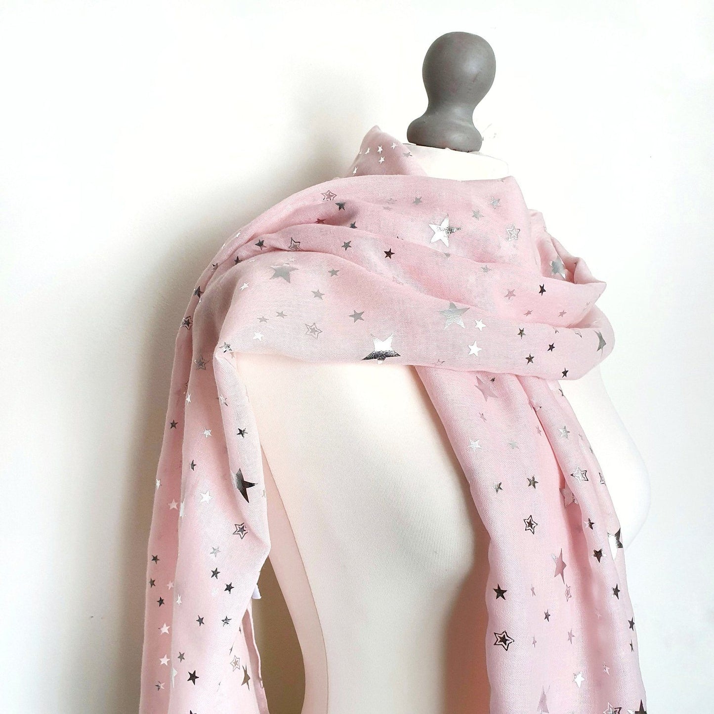 Starry Scarf Pink
