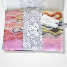 Load image into Gallery viewer, Waves Print Scarf - Pink
