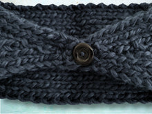 Load image into Gallery viewer, Knitted Flower Headband - Black
