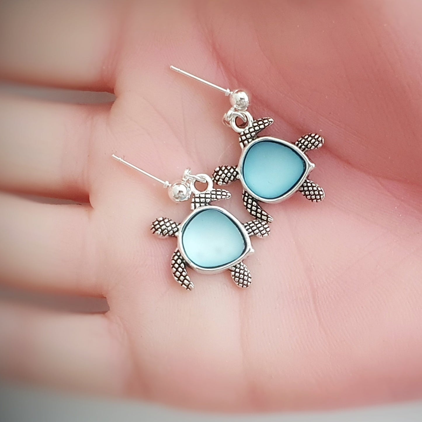 Seaglass Turtle Stud Earrings - Resin and Silver