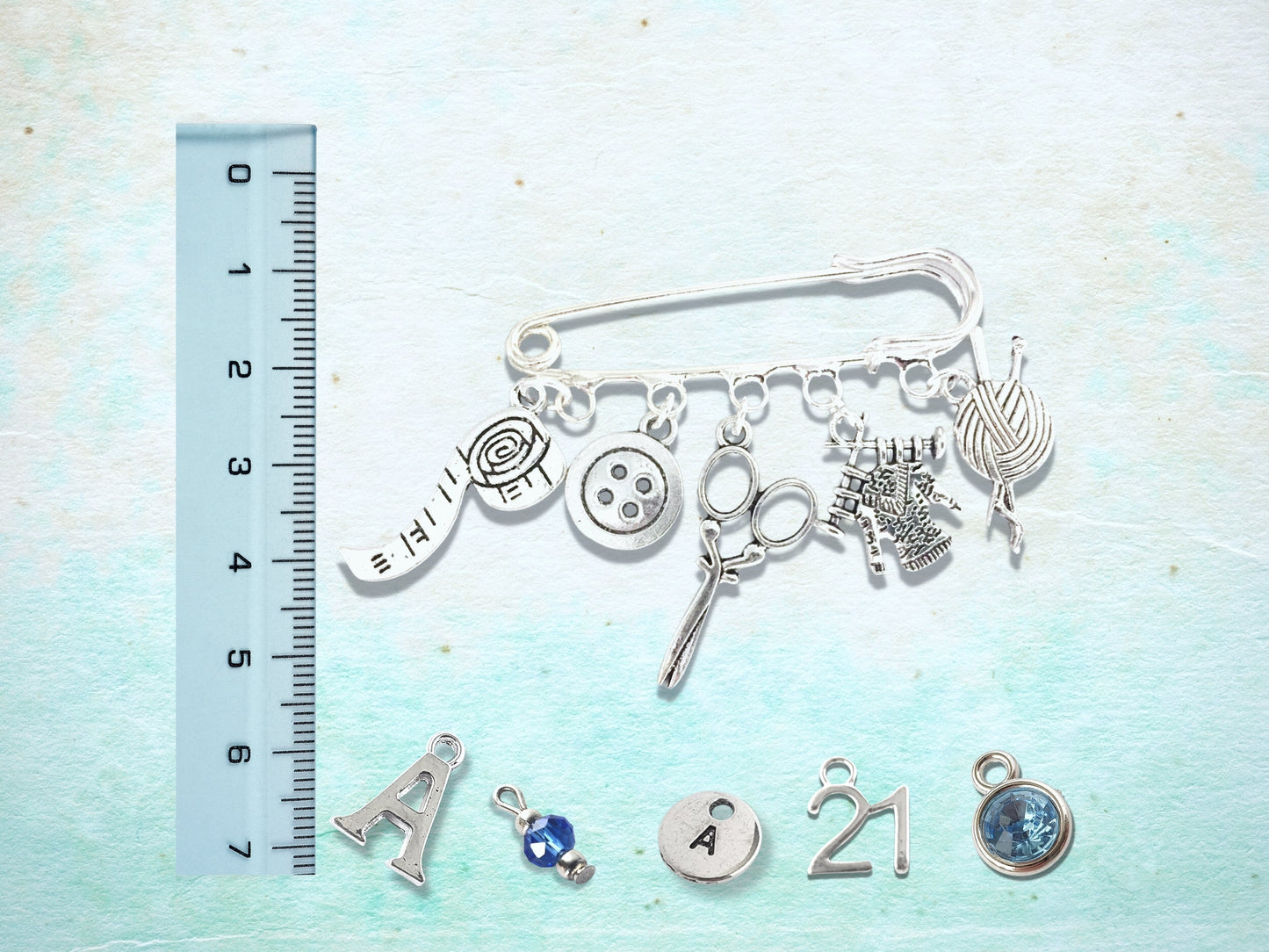 Knitting Brooch - Silver