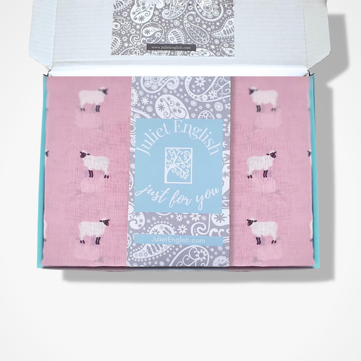 Little Sheep Scarf - Light Pink