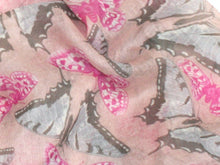 Load image into Gallery viewer, Butterfly Scarf - Pink
