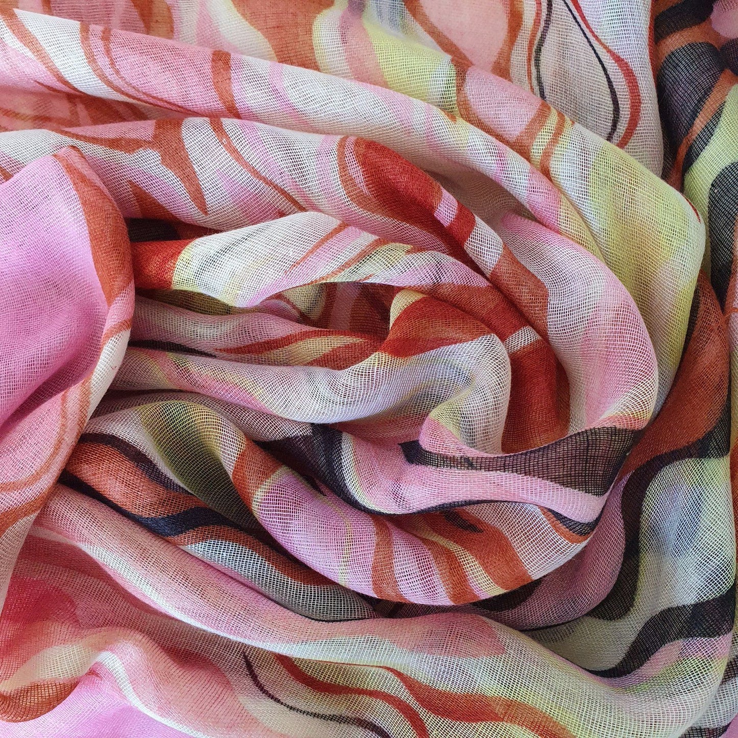 Abstract Waves Print Scarf Pink