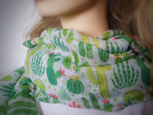 Load image into Gallery viewer, Cactus Print Scarf Green
