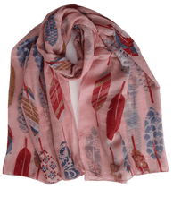 Load image into Gallery viewer, Feather Print Scarf Pink
