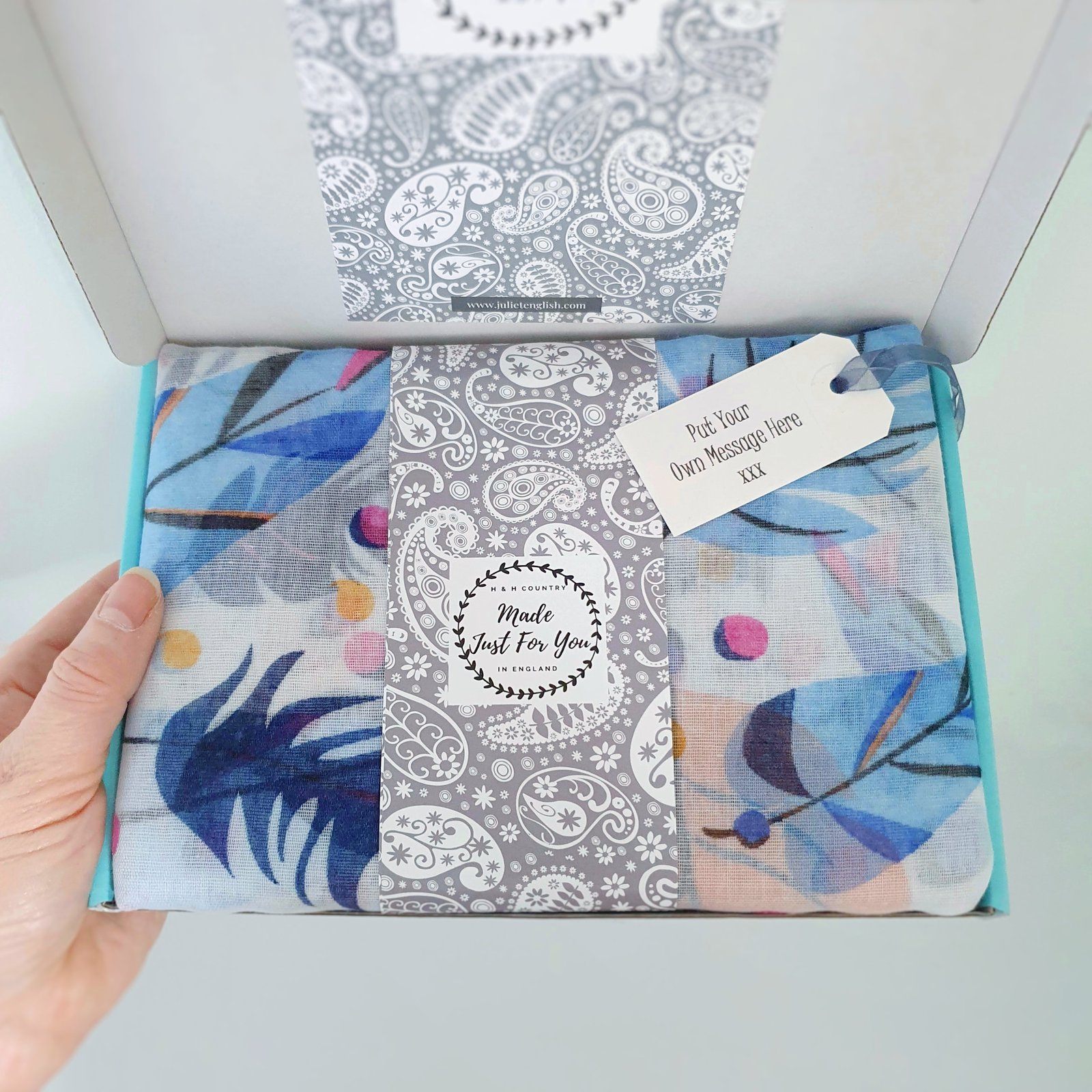 Feather Print Scarf White Blue