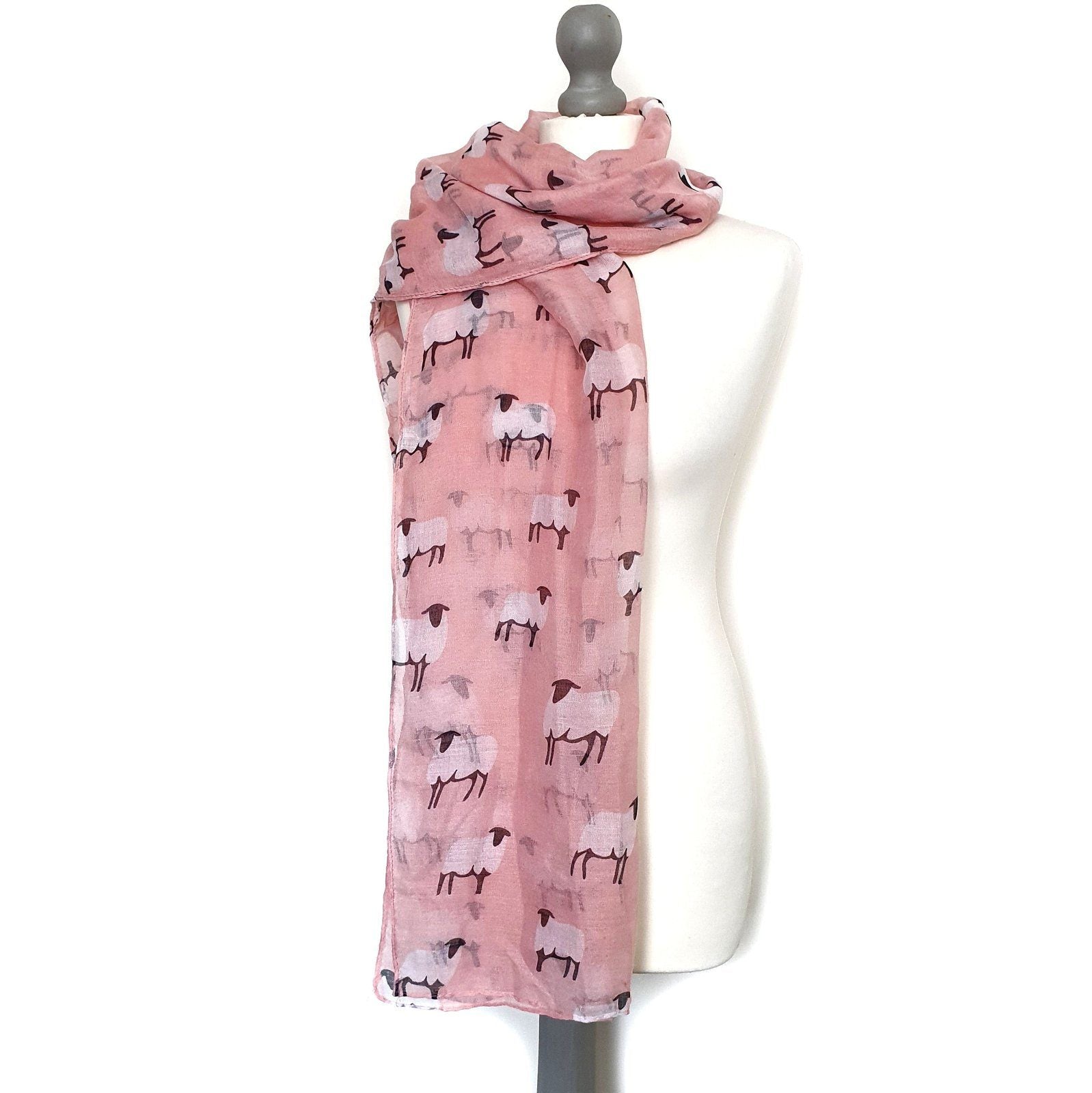 Sheep Scarf Light Pink