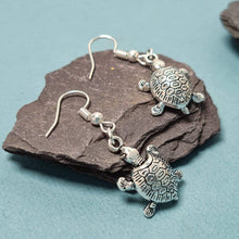 Load image into Gallery viewer, Turtle Earrings Silver
